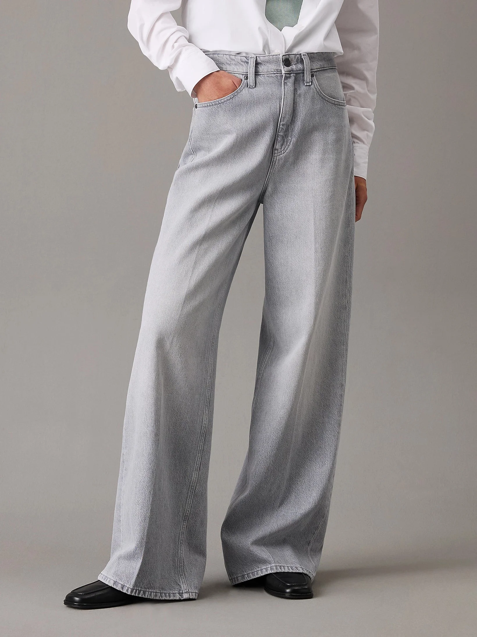 gray