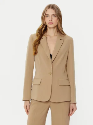 ყავისფერი