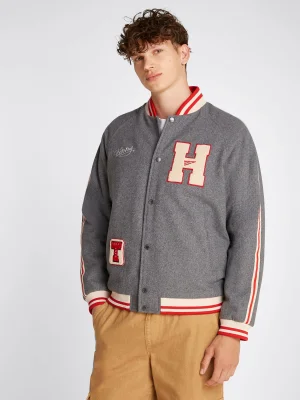 ნაცრისფერი