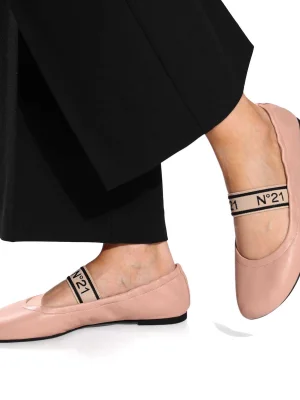 ვარდისფერი