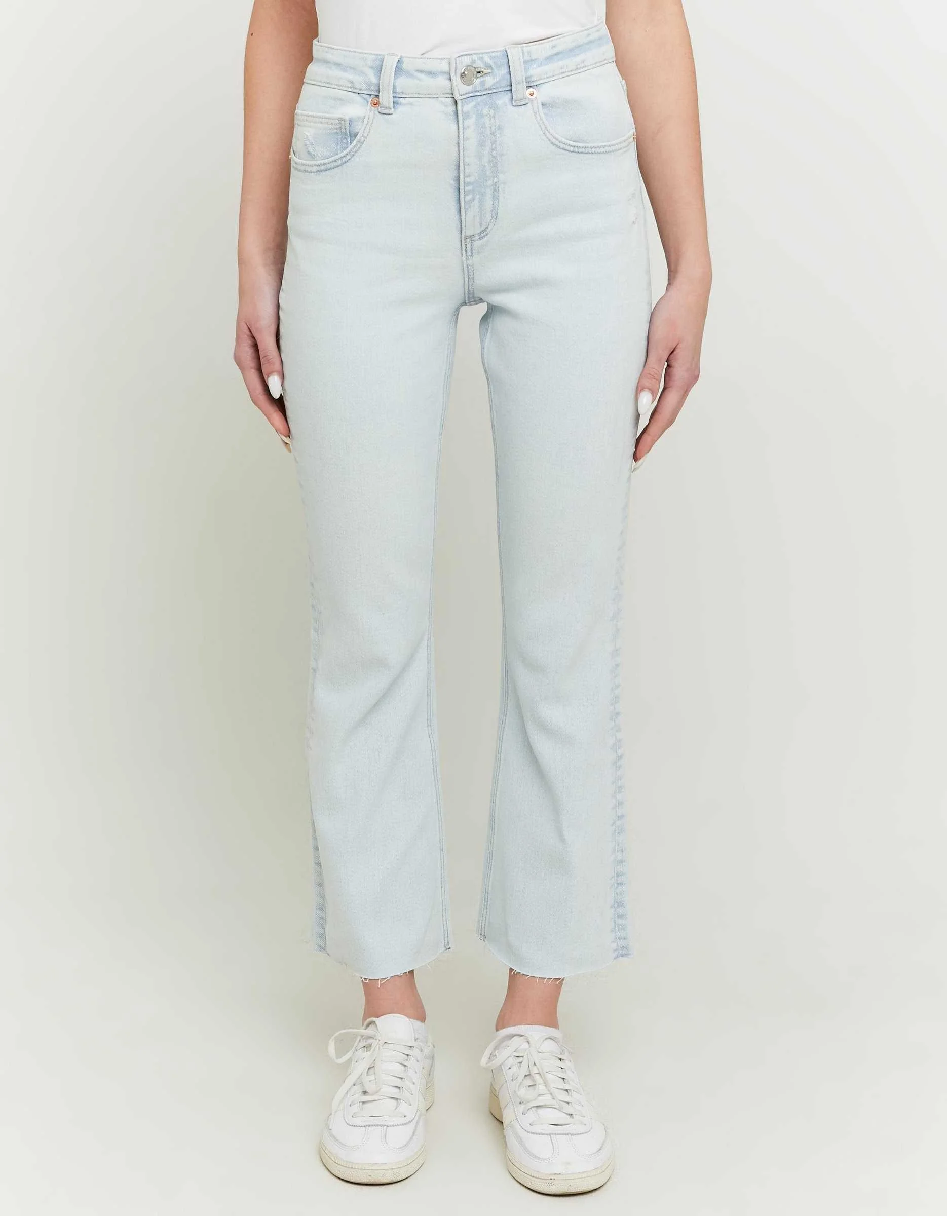LightBlue