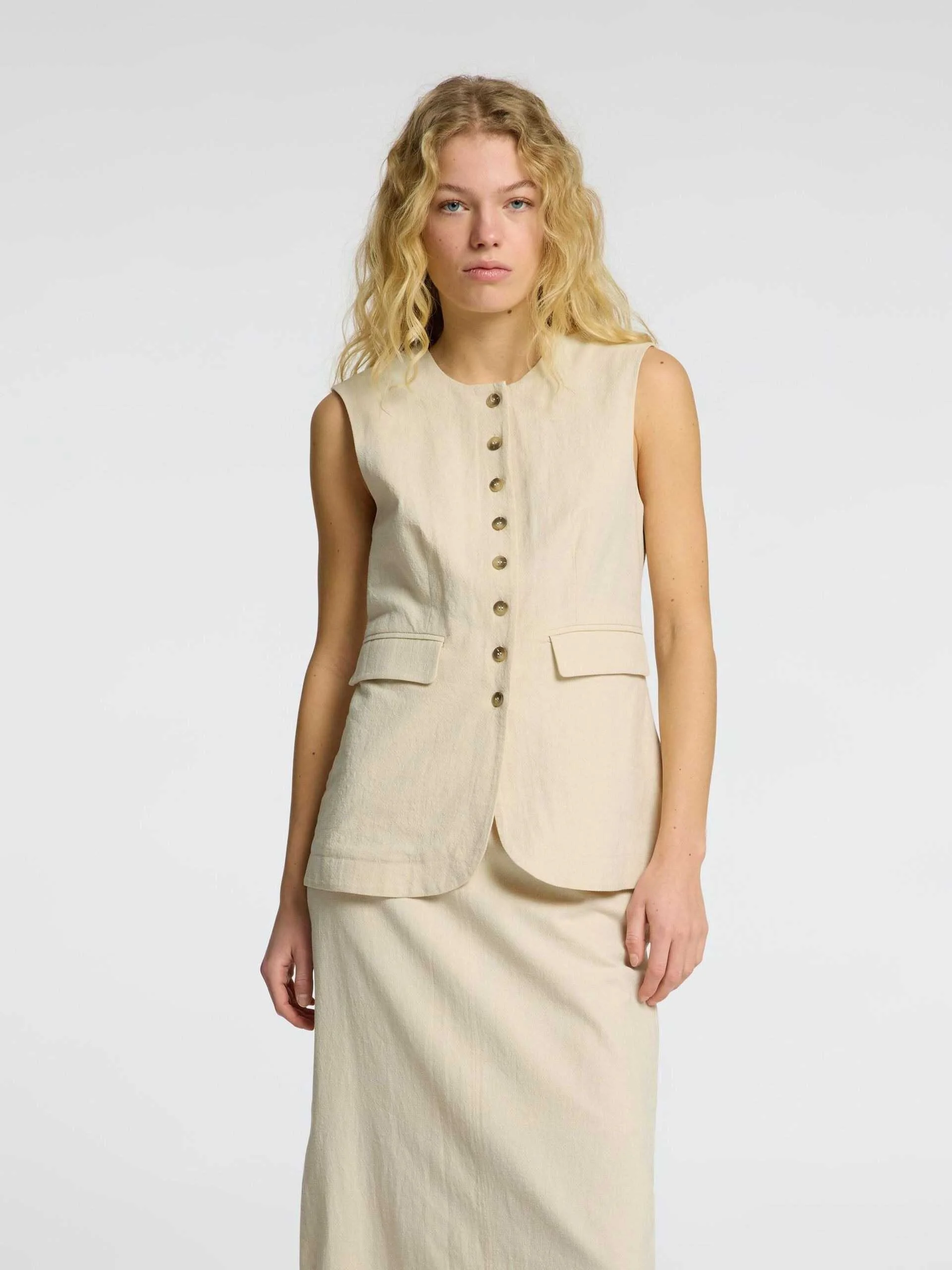 Beige2