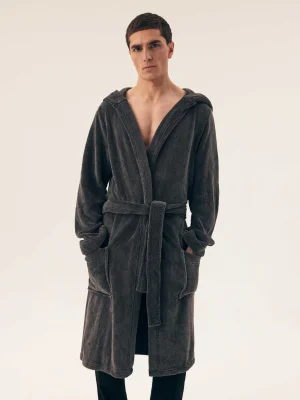 ნაცრისფერი