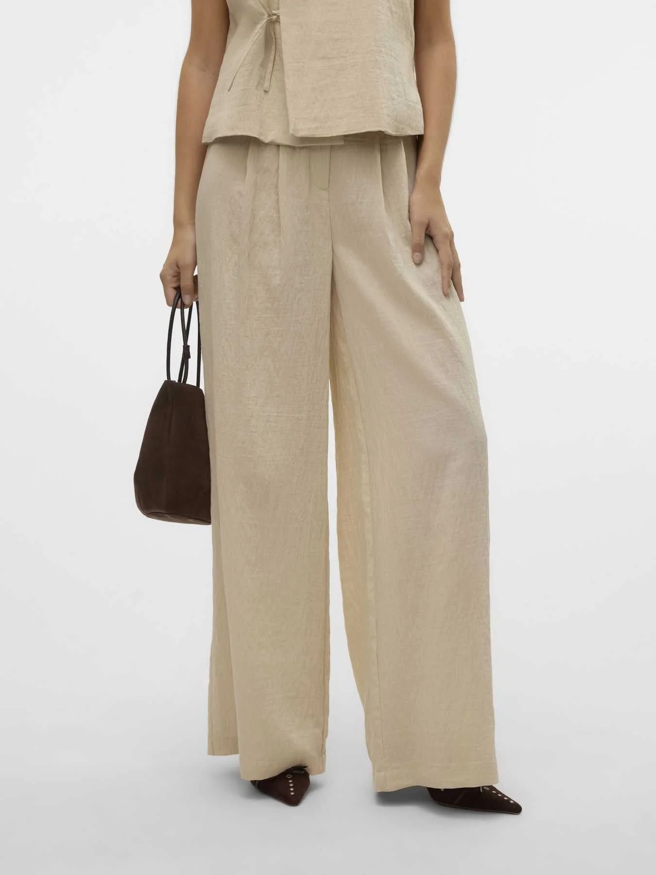 Beige2