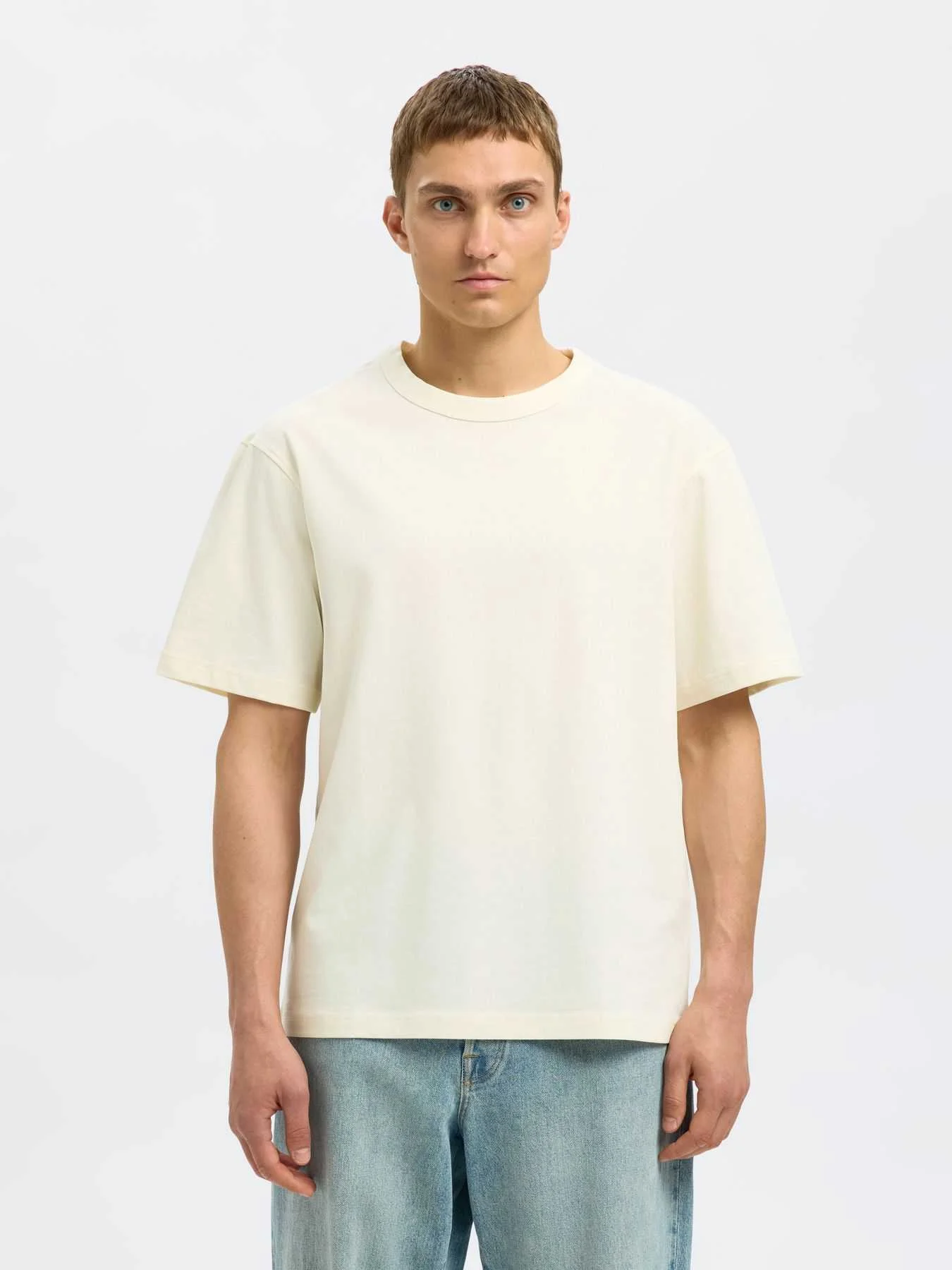 Beige2