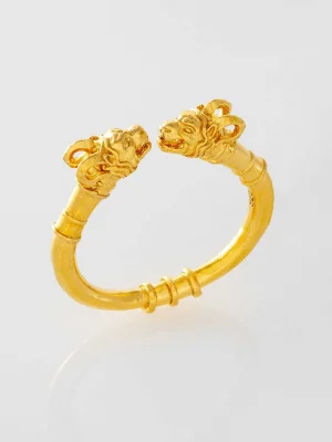 ოქროსფერი