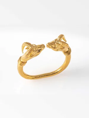 ოქროსფერი