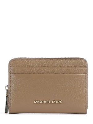 ყავისფერი