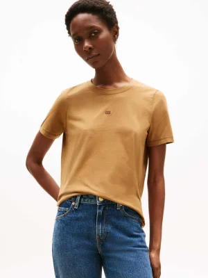 ყავისფერი