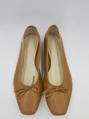 ყავისფერი