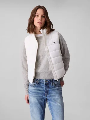 ნაცრისფერი