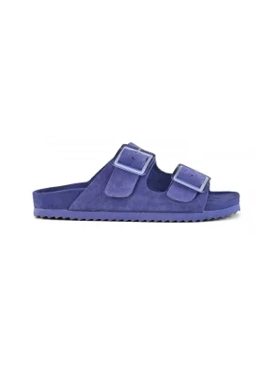 იასამნისფერი