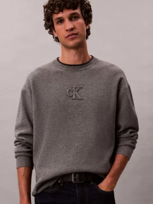 ნაცრისფერი