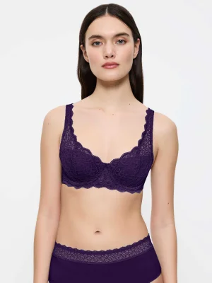 იასამნისფერი