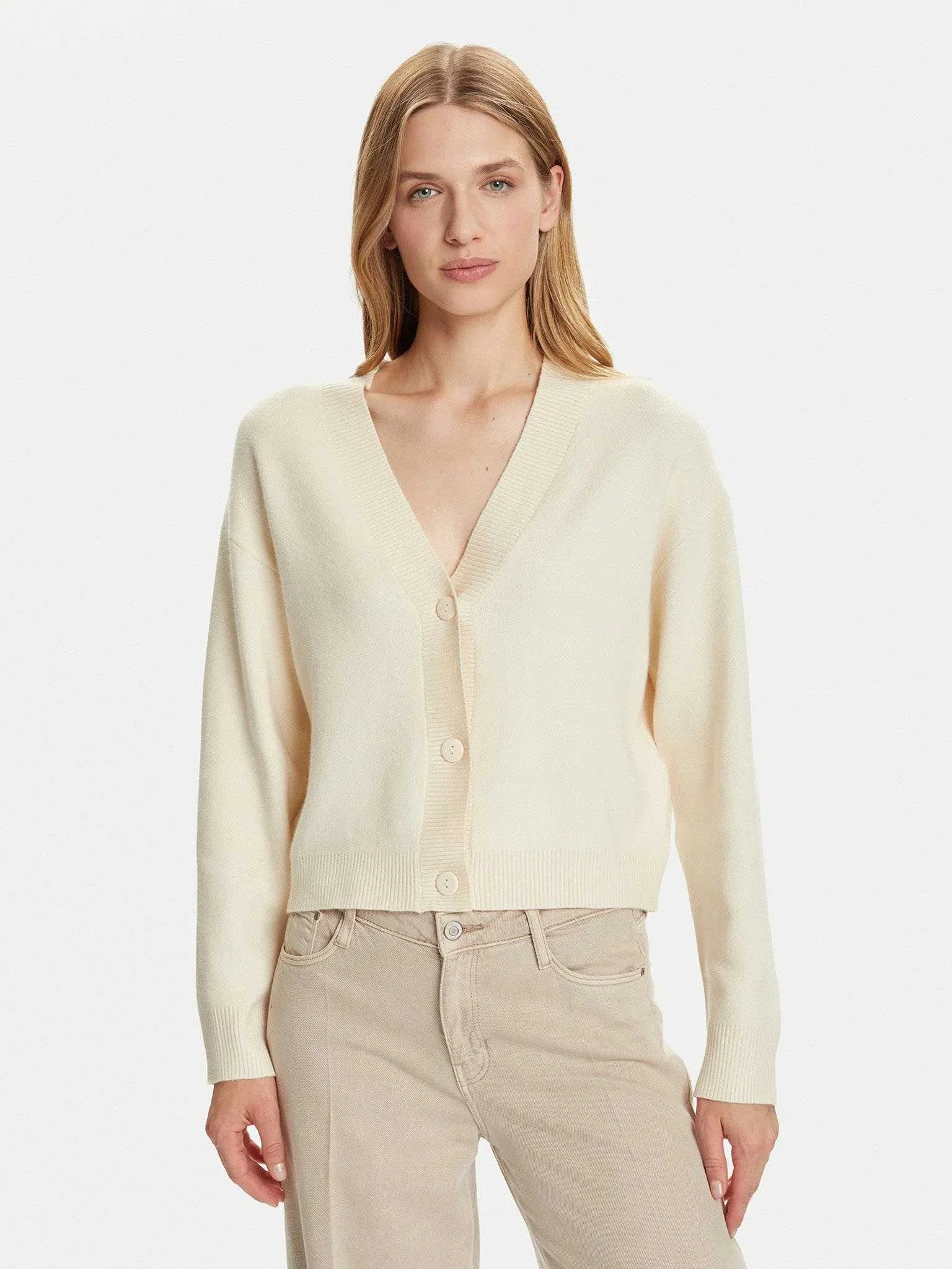 Beige2