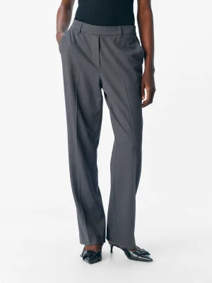 ნაცრისფერი