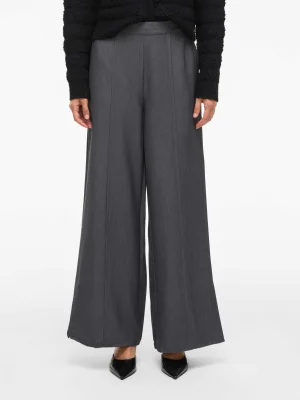 ნაცრისფერი