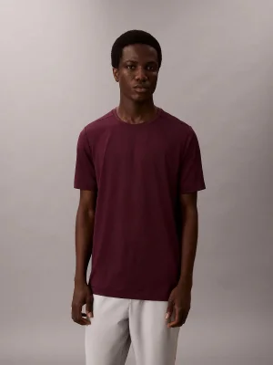 იასამნისფერი