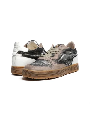 ნაცრისფერი