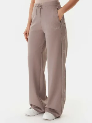 იასამნისფერი