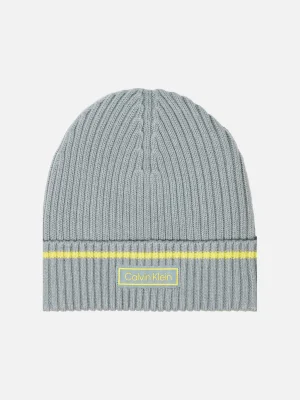 ნაცრისფერი