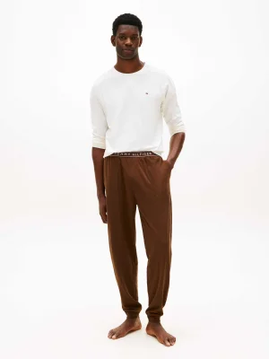 ყავისფერი