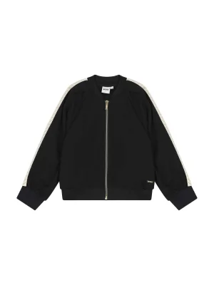 თეთრი, ბეჟი, შავი