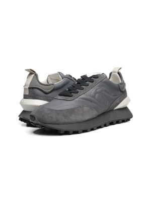 ნაცრისფერი