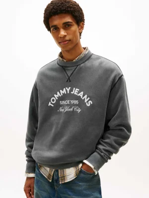 ნაცრისფერი