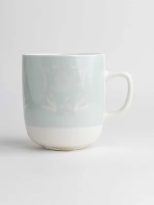 იასამნისფერი