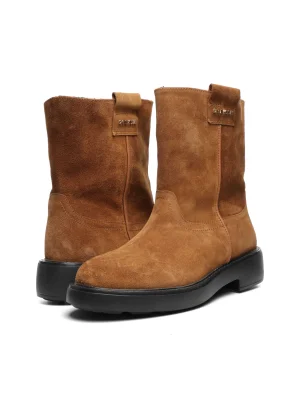 ყავისფერი