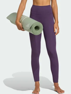 იასამნისფერი