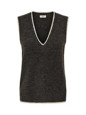 ყავისფერი