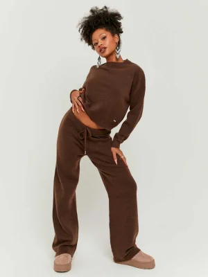 ყავისფერი