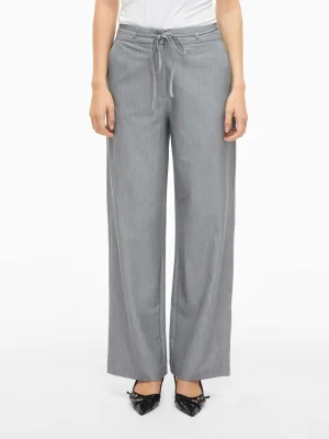 ნაცრისფერი