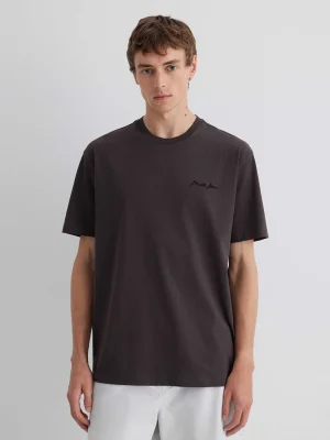 ყავისფერი