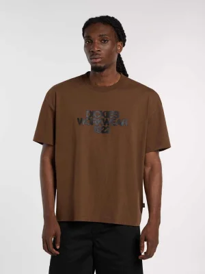 ყავისფერი