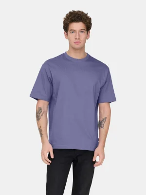 იასამნისფერი