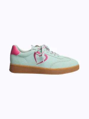 LightBlue