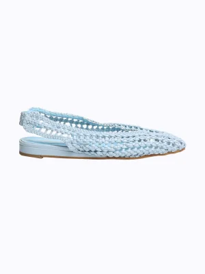 LightBlue