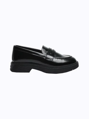 შავი
