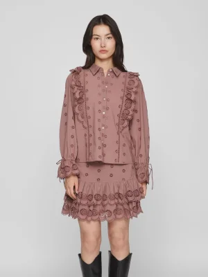 იასამნისფერი