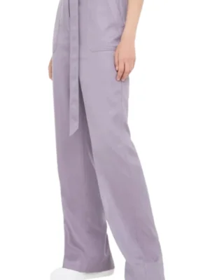 იასამნისფერი