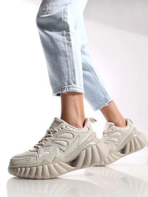 ბეჟი