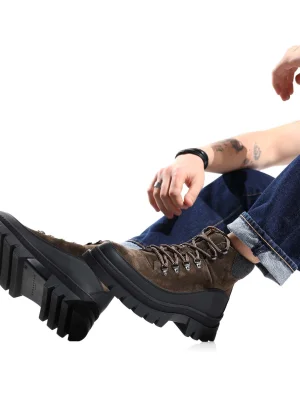 ყავისფერი