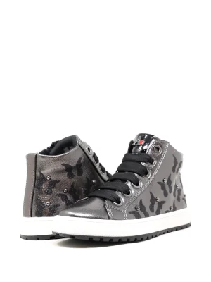 ვერცხლისფერი