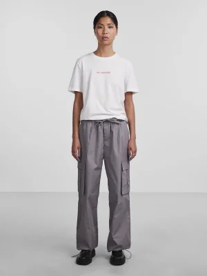 ნაცრისფერი