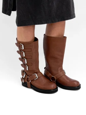 ყავისფერი