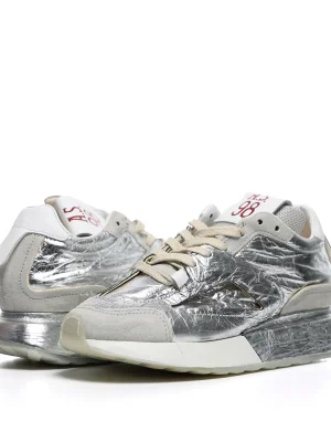 ვერცხლისფერი