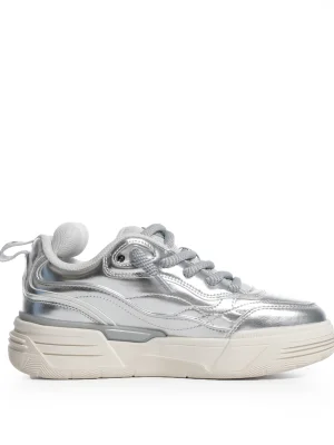 ვერცხლისფერი